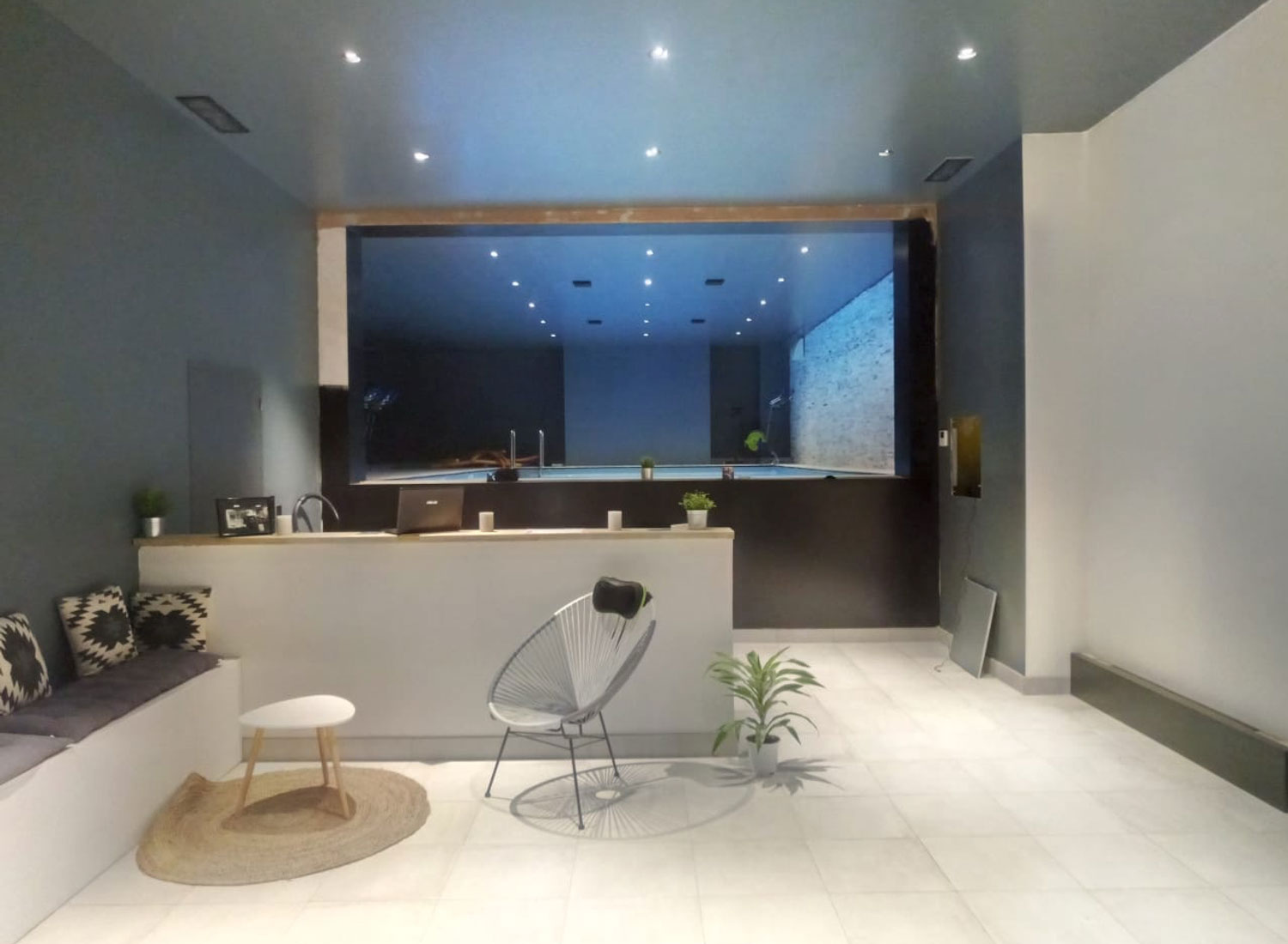 Aquastudio Marseille : Aquabike & Aquagym & Natation.